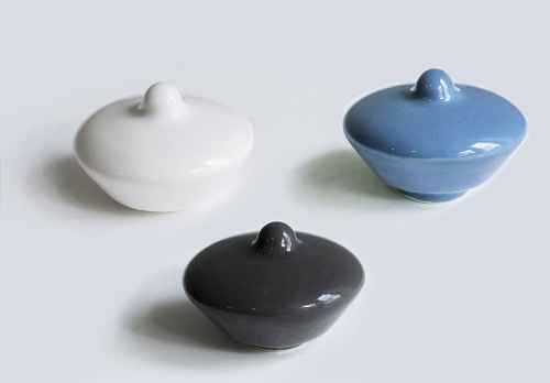 Крышка фарфоровая для чернильницы-непроливайки